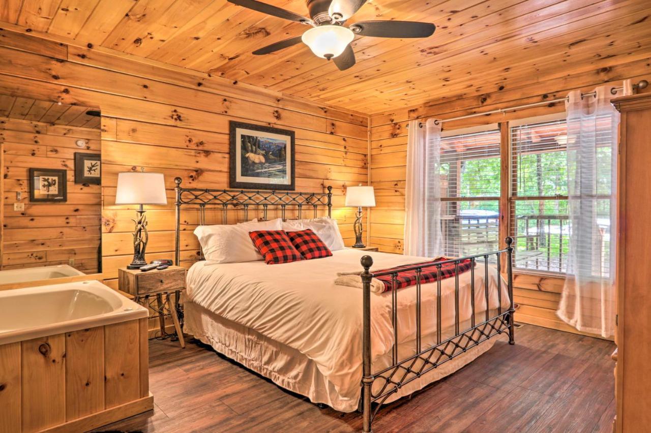 Cabin With Deck And Fireplace Less Than 3 Mi To Dollywood! Pigeon Forge Exterior foto